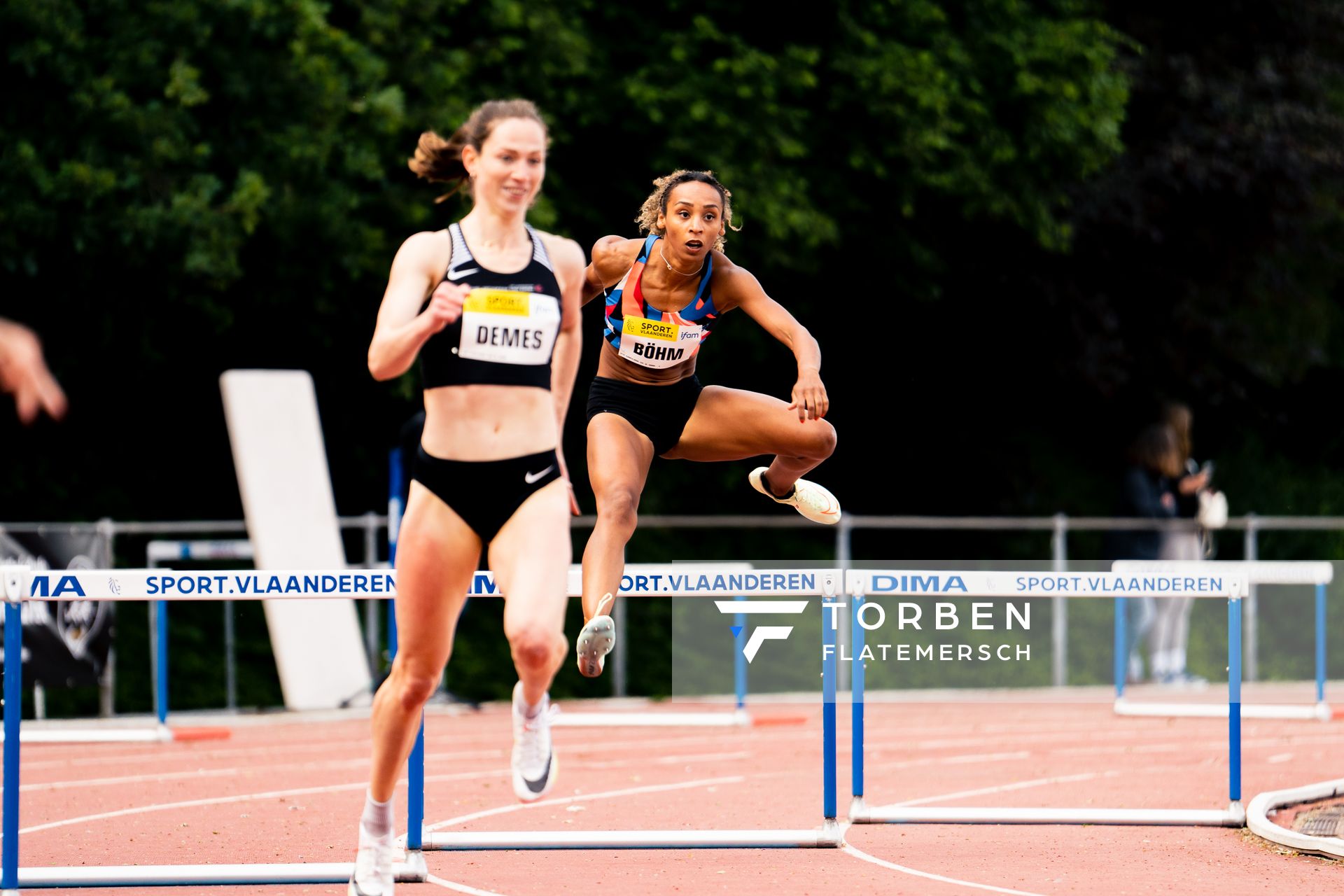 Djamila Boehm (LC Rehlingen) ueber 400m Huerden am 28.05.2022 waehrend der World Athletics Continental Tour IFAM Oordegem in Oordegem